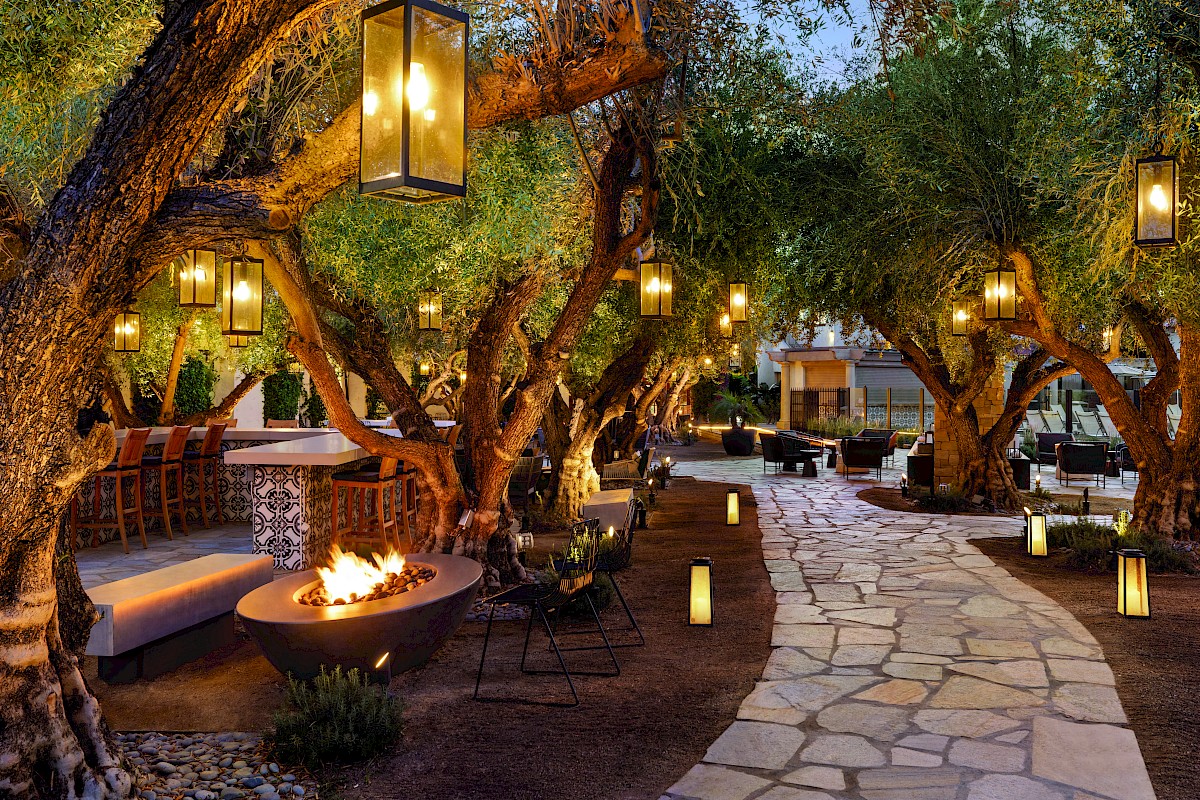 Tommy Bahama Miramonte Resort & Spa